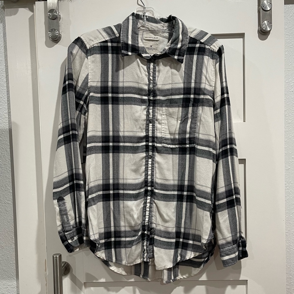 AE boyfriend fit soft flannel